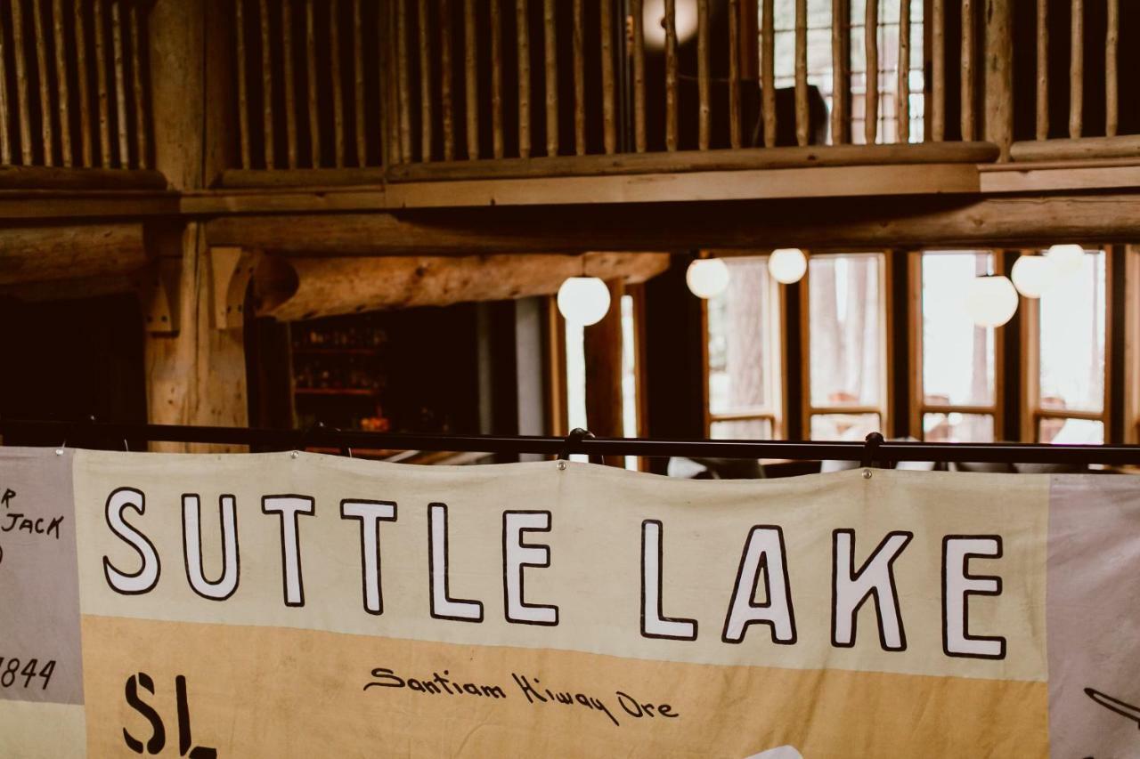 The Suttle Lodge & Boathouse Camp Sherman Exterior photo