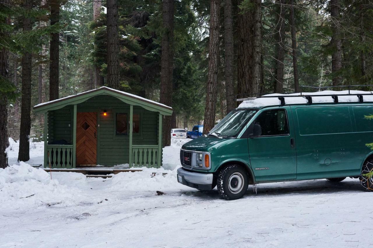 The Suttle Lodge & Boathouse Camp Sherman Exterior photo
